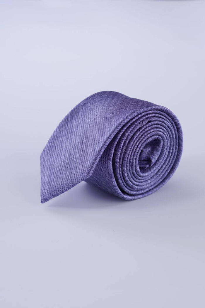 Svilena kravata u tri boje s decentnim uzorkom