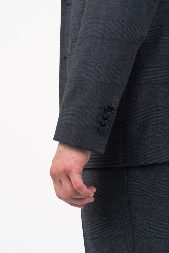 Varteks Limited Edition - Men's plaid grey suit - Regular fit