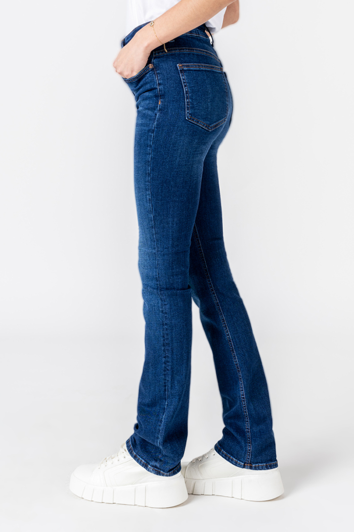 Varteks Ženske srednje plave traper hlače