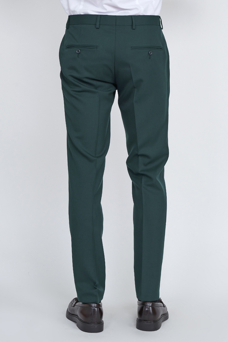 53 Best Men's Green Pants Outfits [2024 Style Guide] | Pants outfit men, Green  pants men, Dark green pants
